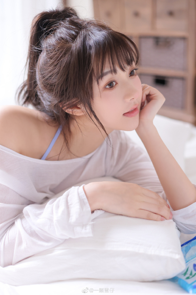 蜘蛛侠纵横宇宙 封面